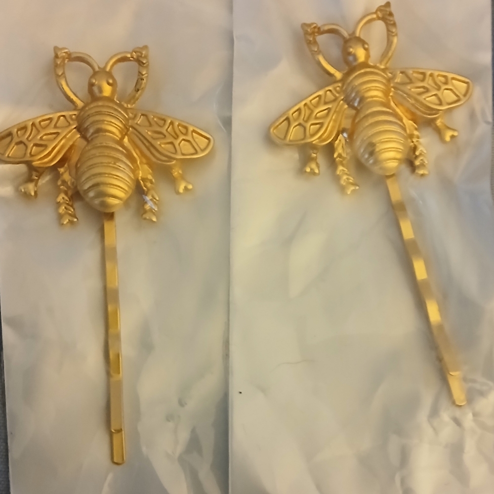 Bumblebee hair pins